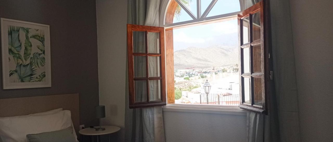 Hc Home Abroad Costa Adeje Eksteriør billede